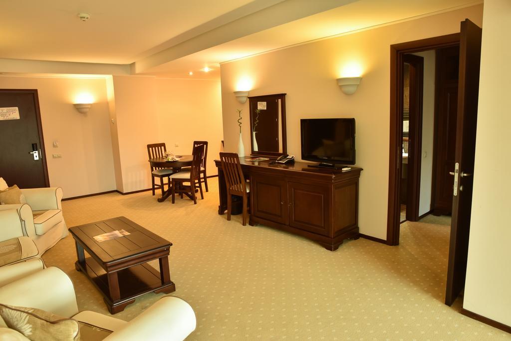 Apartament Executive Vedere Munte Alpin Resort Poiana Brașov Zewnętrze zdjęcie